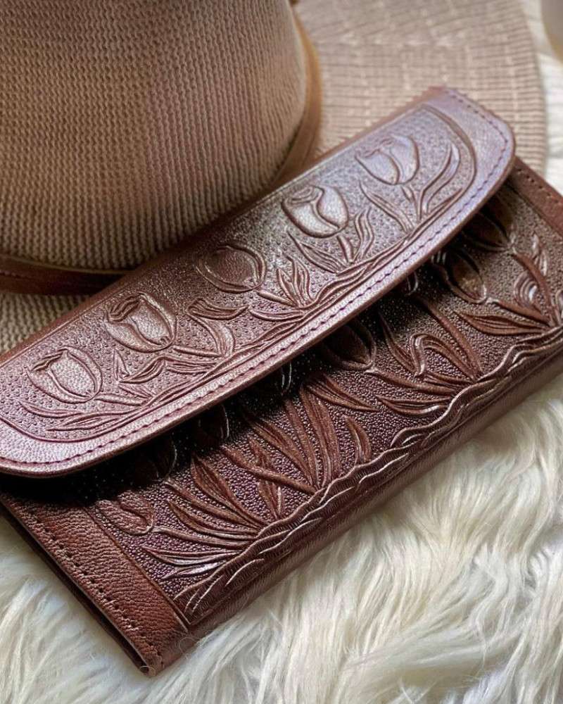 WOMEN’S BROWN WALLET GENUINE LEATHER WOMEN’S BROWN WALLET GENUINE LEATHER